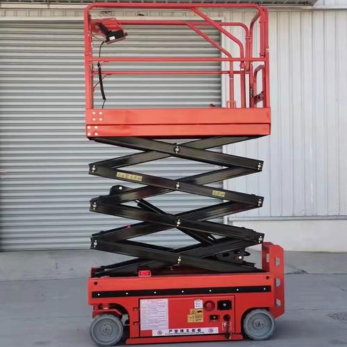 自行走式升降机(自行走式升降机电池是锂电吗)