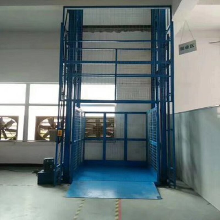 解决方案:报废液压升降货梯怎么拆？老师傅教你几招，新手别乱动