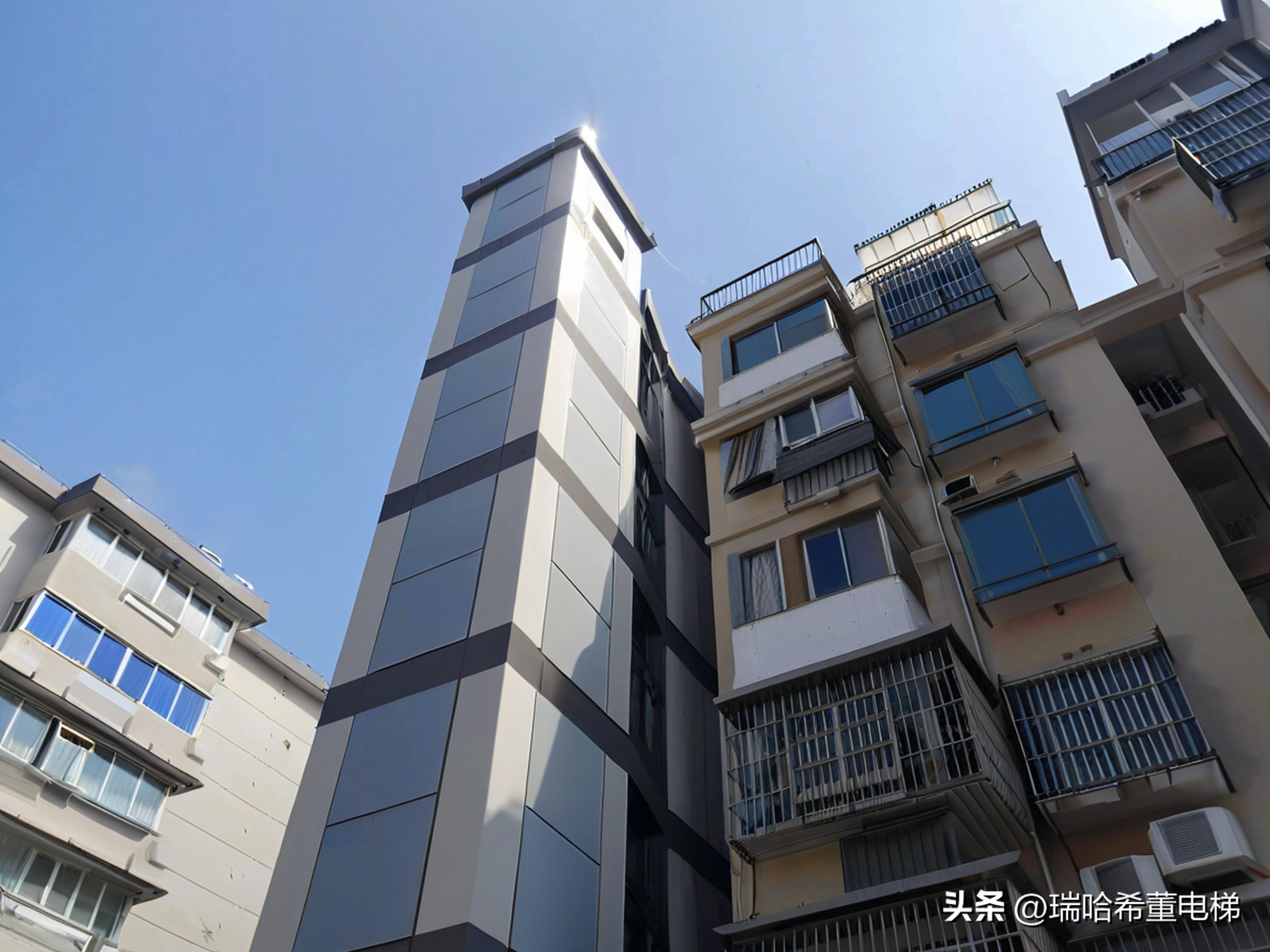 货梯不是客梯！这样装导轨升降机，省下的维修费够再买半台